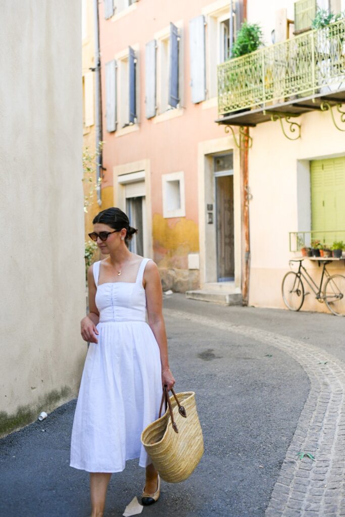 L’Isle-sur-la-Sourge & Fontaine-de-Vaucluse, A Summer In Provence