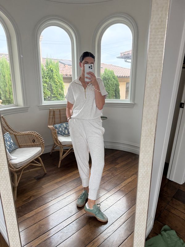 The Carpool Capsule: Everyday Pieces That Feel Cozy Yet Chic
