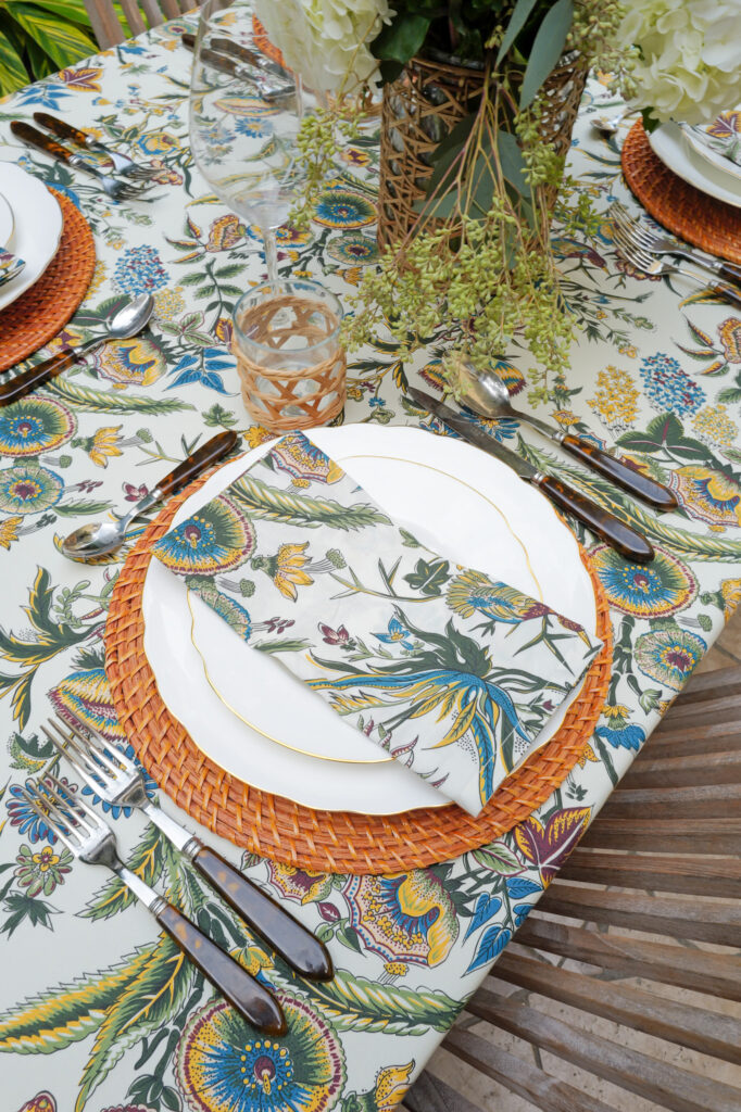 Thanksgiving Table Setting: How I’m Styling Our Holiday Table This Year